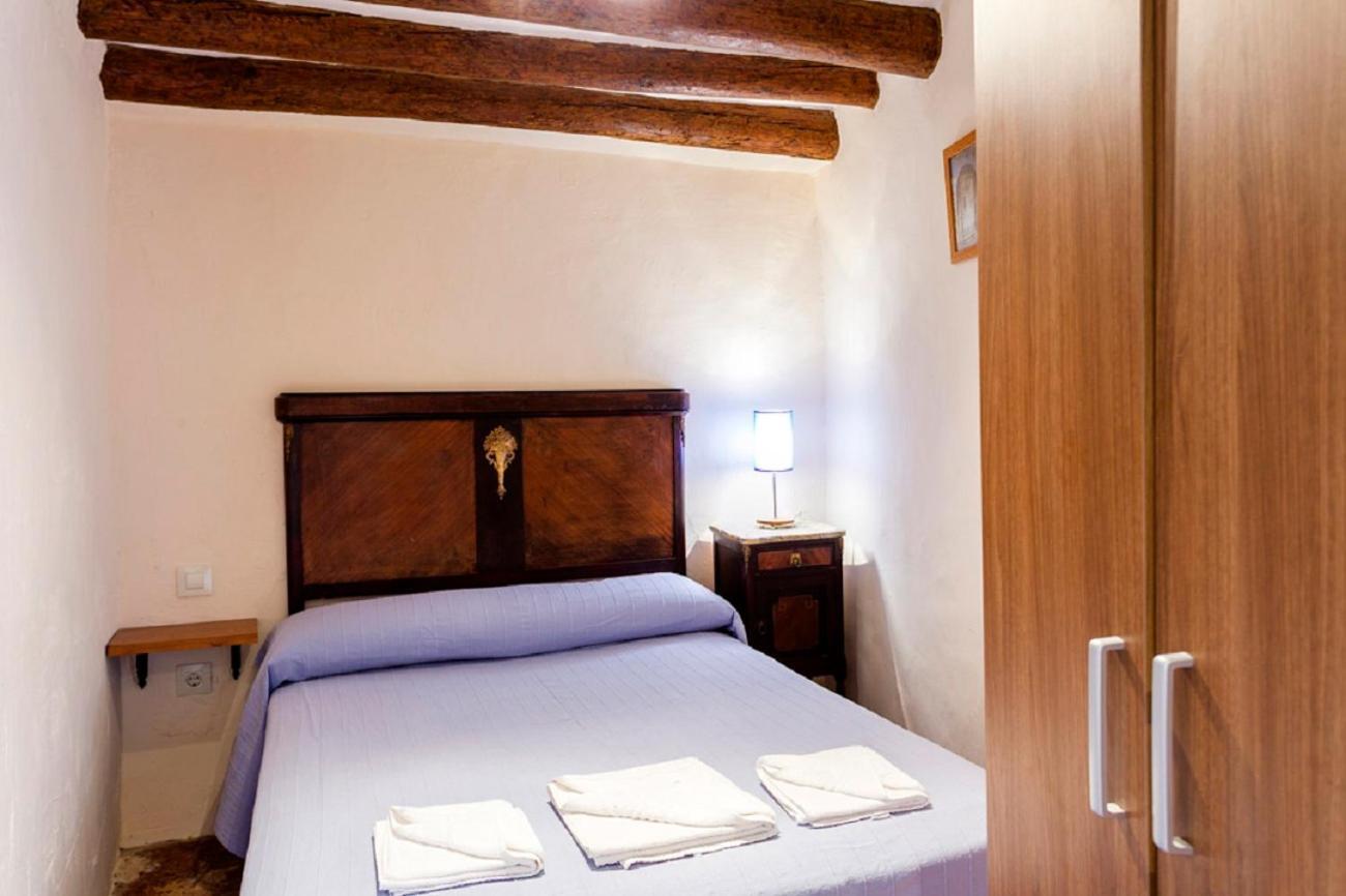 Apartamentos Casa Samper Santa Eulalia de Gállego Pokoj fotografie